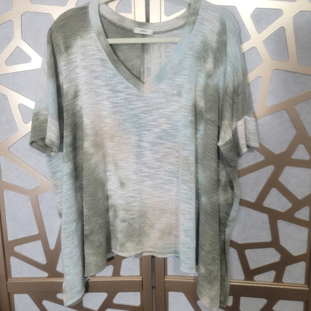 NWOT CHERISH Tie dye V Neck Hankerchief Sweater
